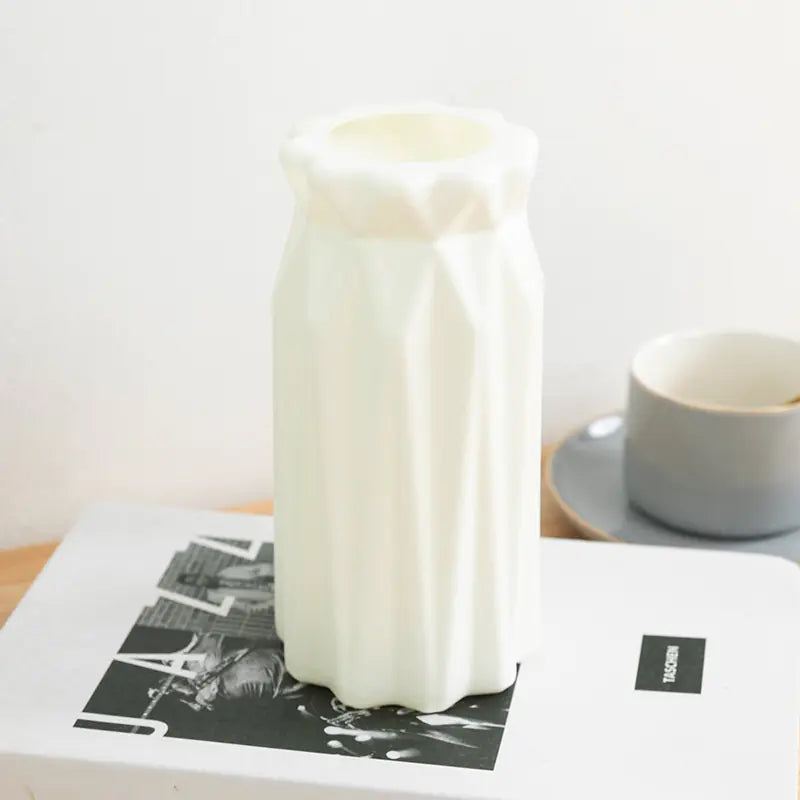Vase im nordischen Stil