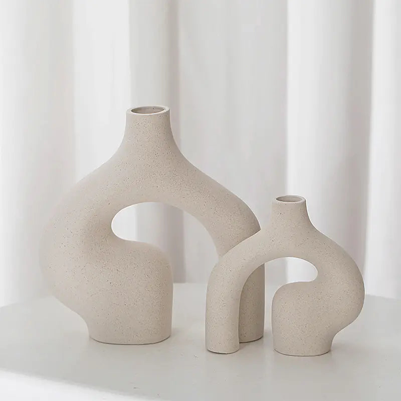 Nordische Keramikvase