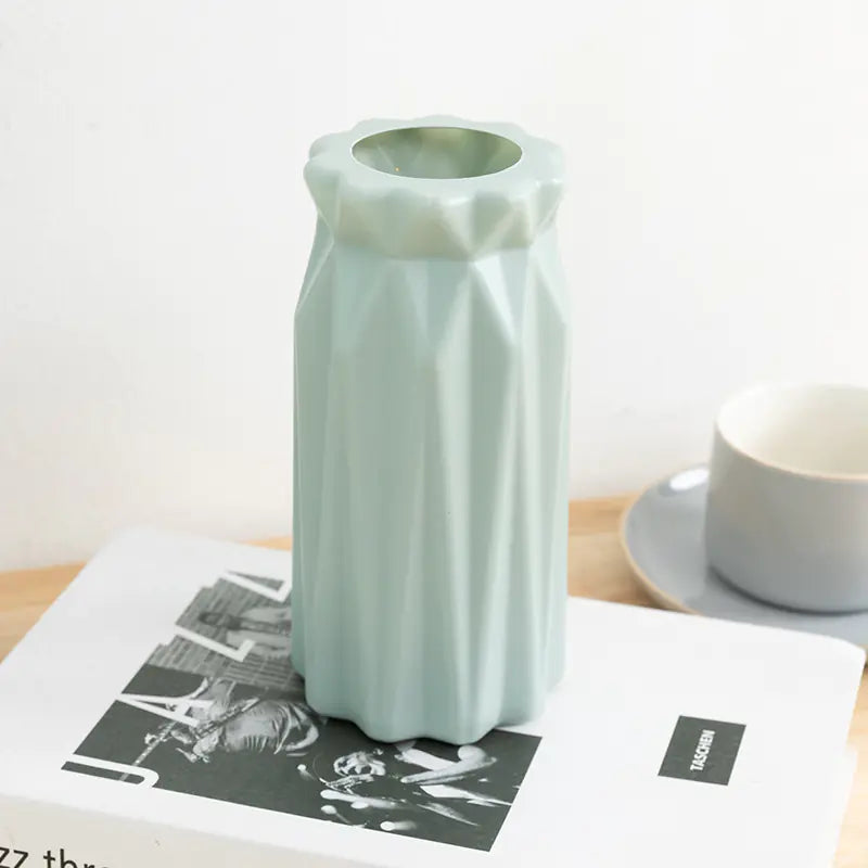 Vase im nordischen Stil