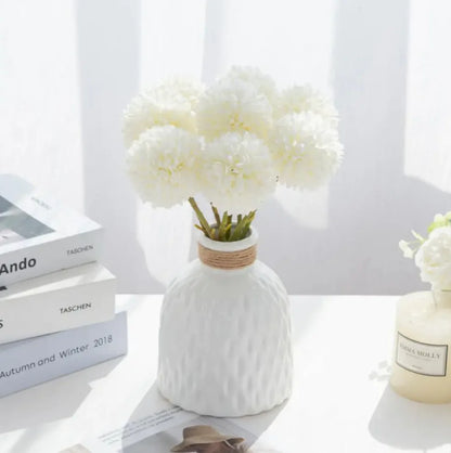Gerippte Vase