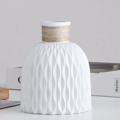 Gerippte Vase